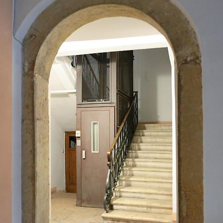 Апартаменты Dimora San Fermo 11 Верона Экстерьер фото
